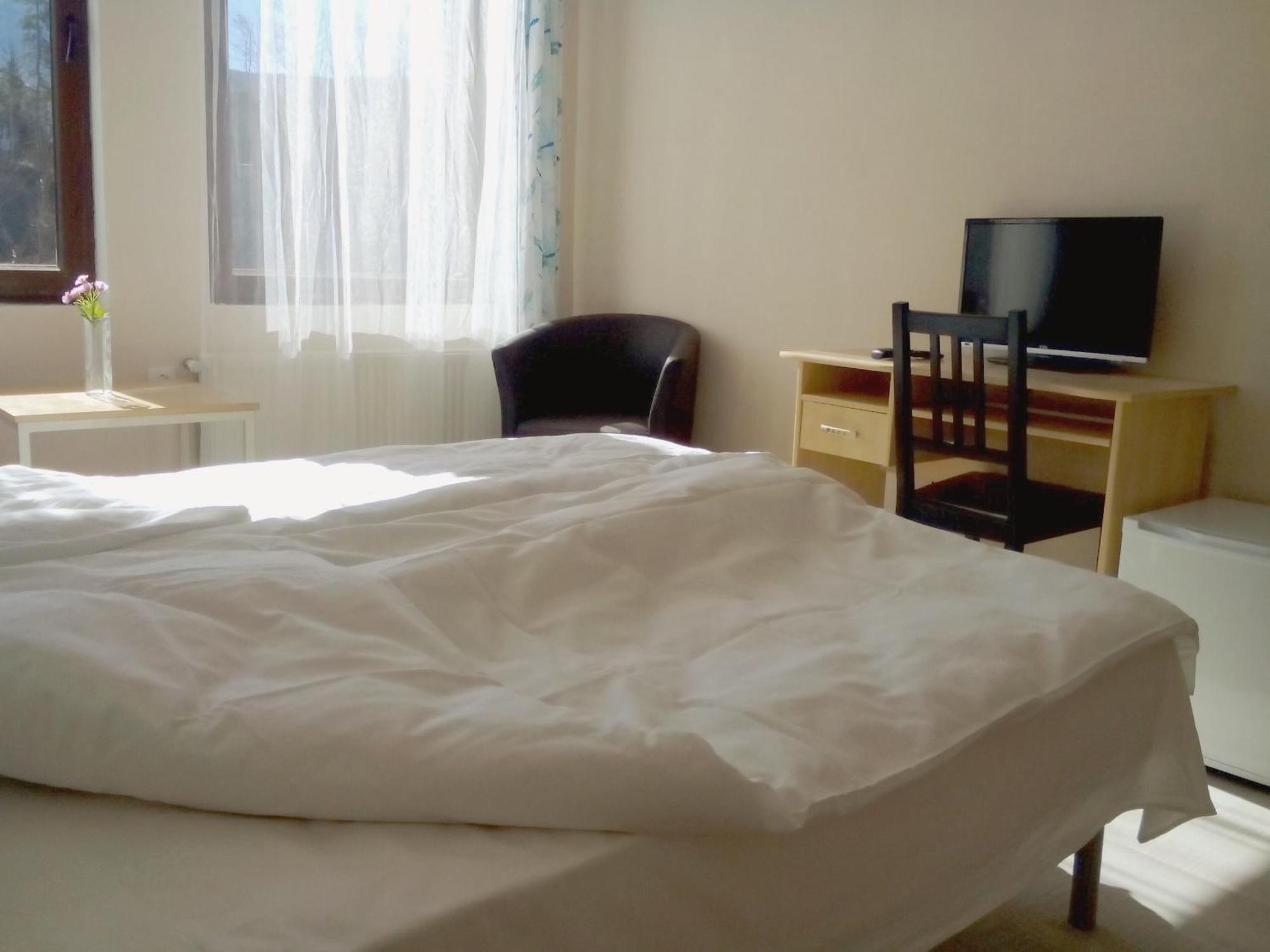 Hotel Hinovi Hvoyna Zimmer foto