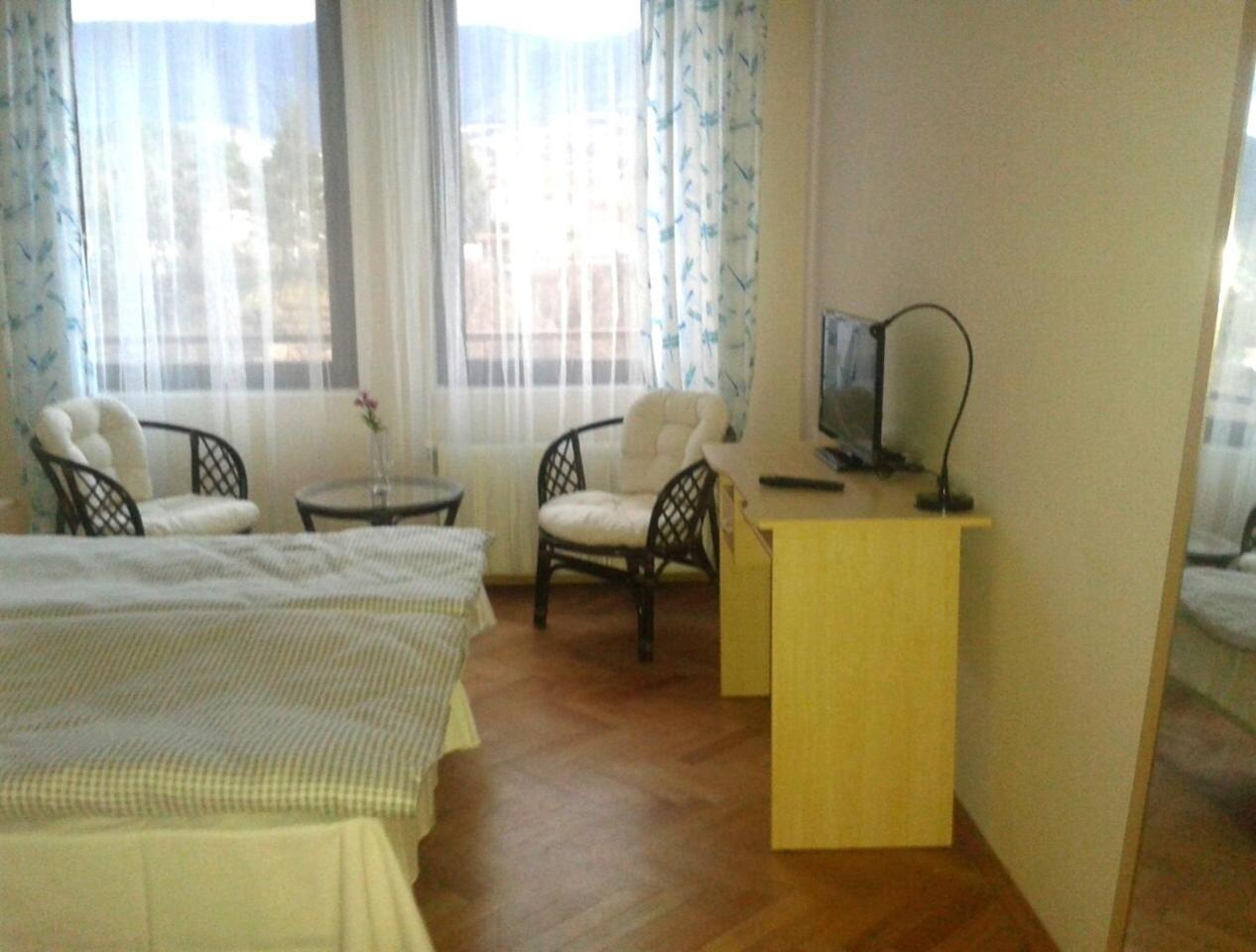 Hotel Hinovi Hvoyna Zimmer foto